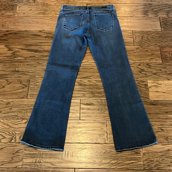 Kut From The Kloth Farrah Baby Bootcut Mid Rise Size 8 - Picture 2 of 16